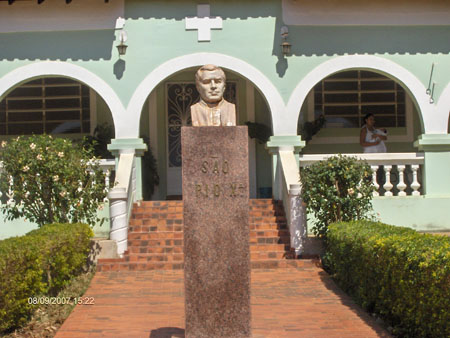 Facciata ospedale -Brasile-